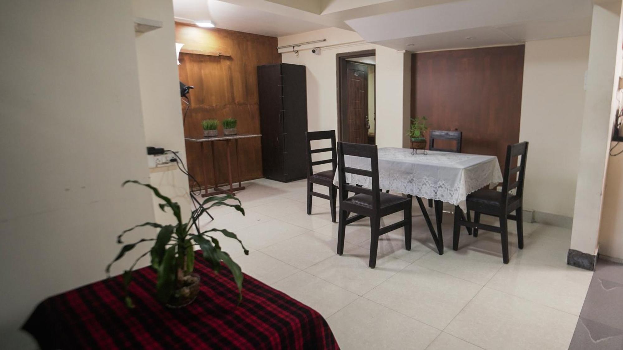 Apartament  Shillong Zewnętrze zdjęcie