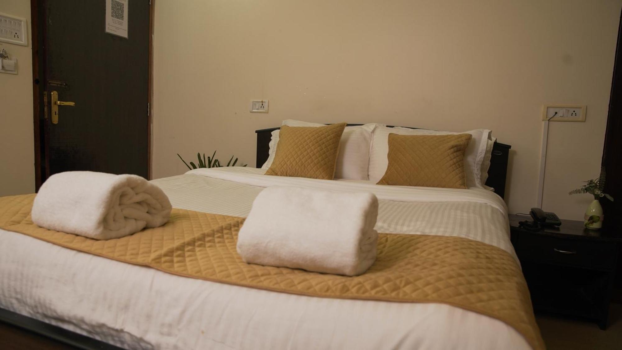 Apartament  Shillong Zewnętrze zdjęcie